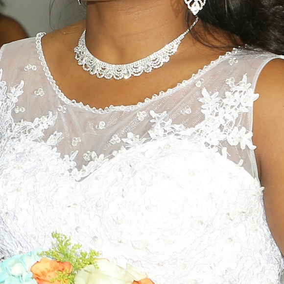 Wedding Dress - Picture 3 of 5